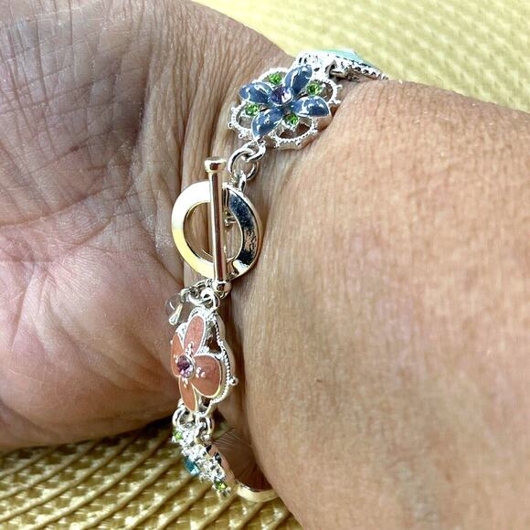 Napier Flower Designs Bracelet Silver Tone Toggle Feminine Cottagecore - Picture 9 of 10